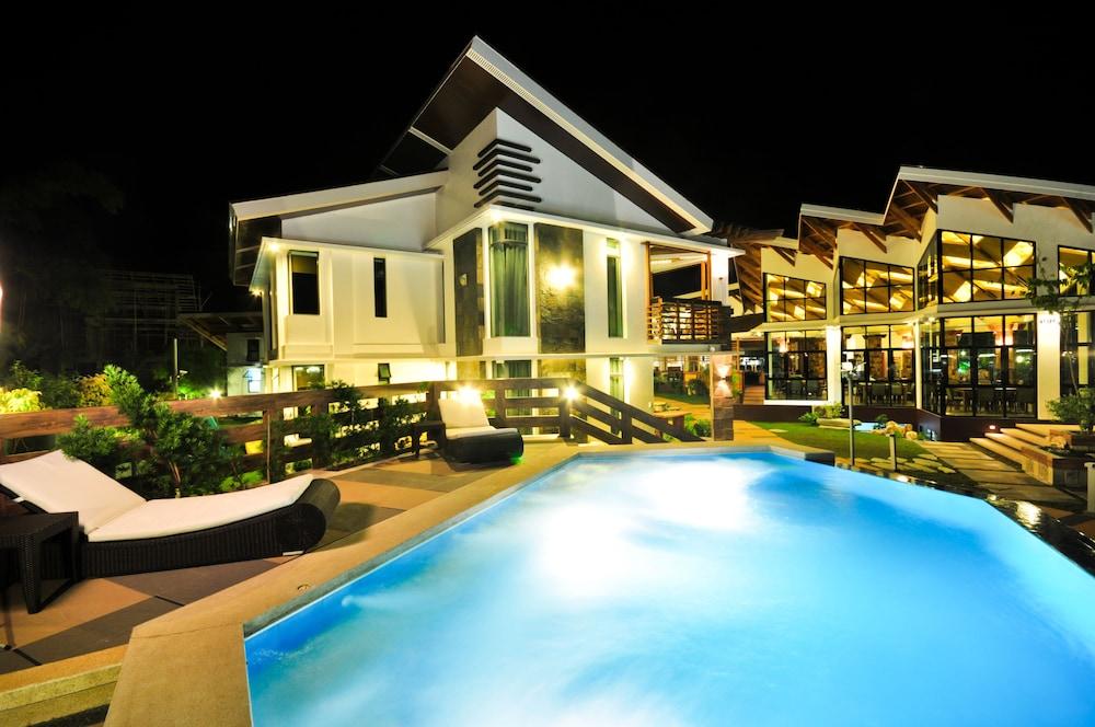 Infinity Resort Puerto Galera Exterior foto