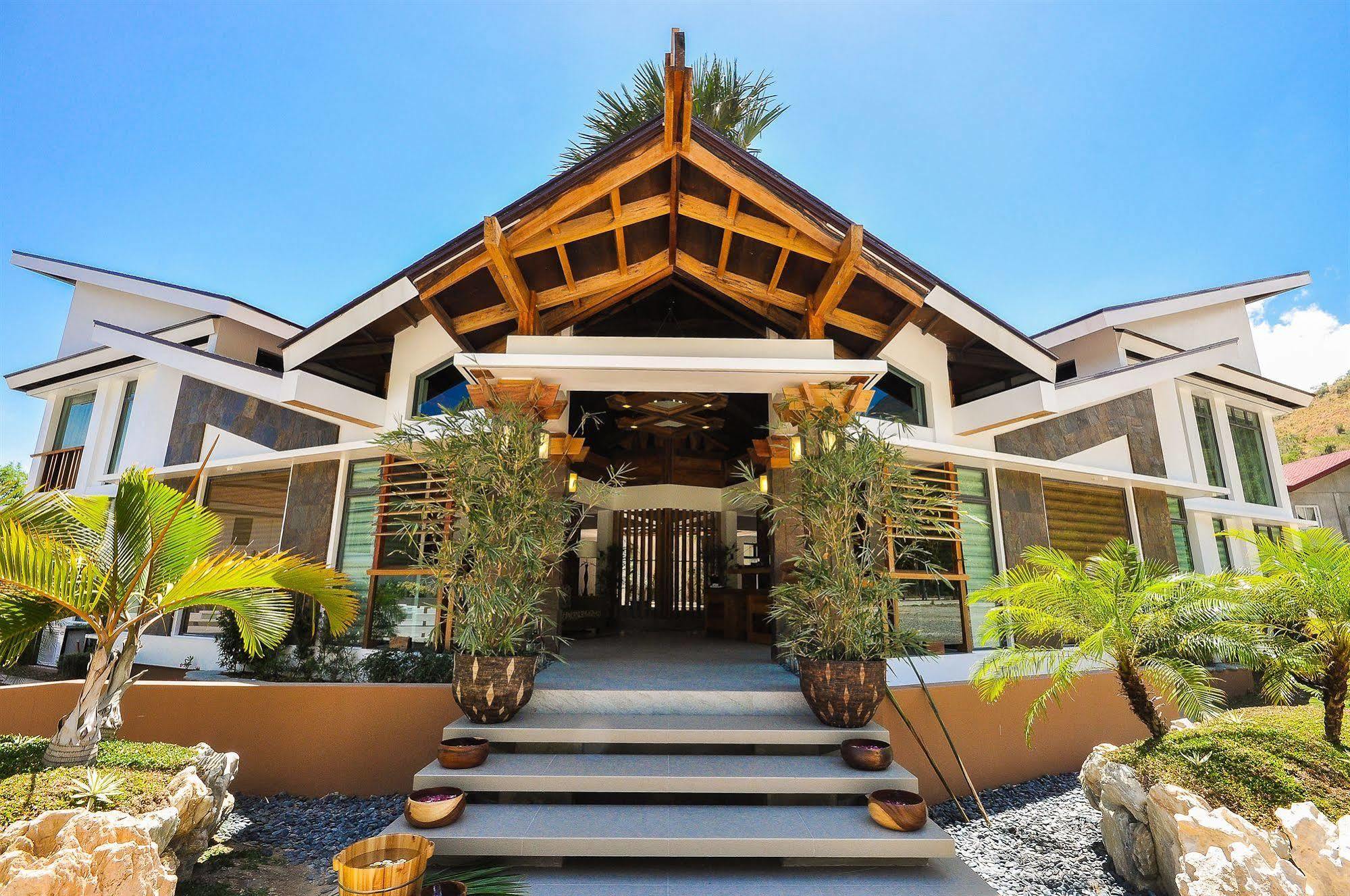 Infinity Resort Puerto Galera Exterior foto